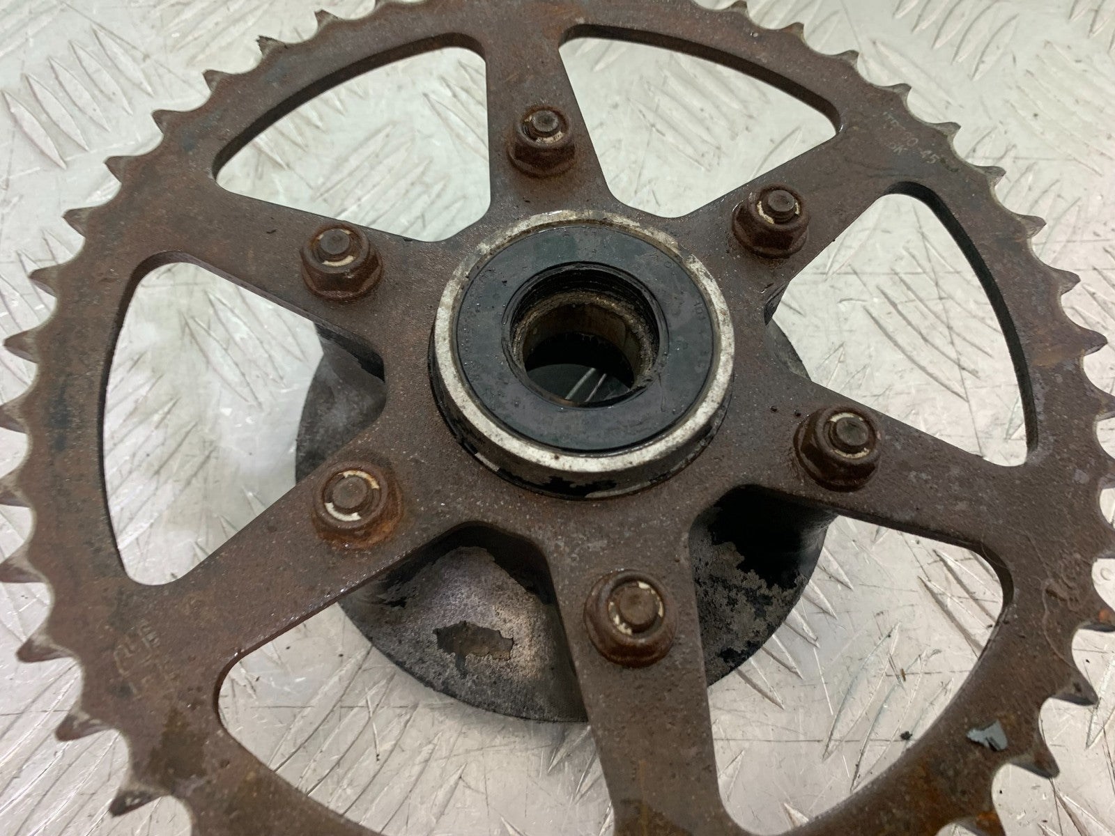 KTM RC125 RC 125 REAR SPROCKET CARRIER YEAR 2017-2022 (CMB 1244)