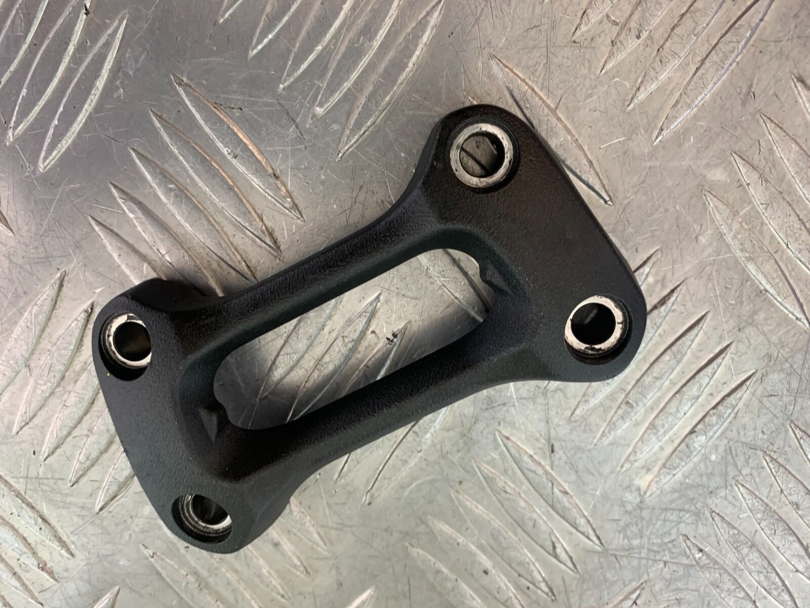 SUZUKI GSX S 1000 GSX-S 1000 HANDLEBAR CLAMP  YEAR 2016-2019 (CMB1082)