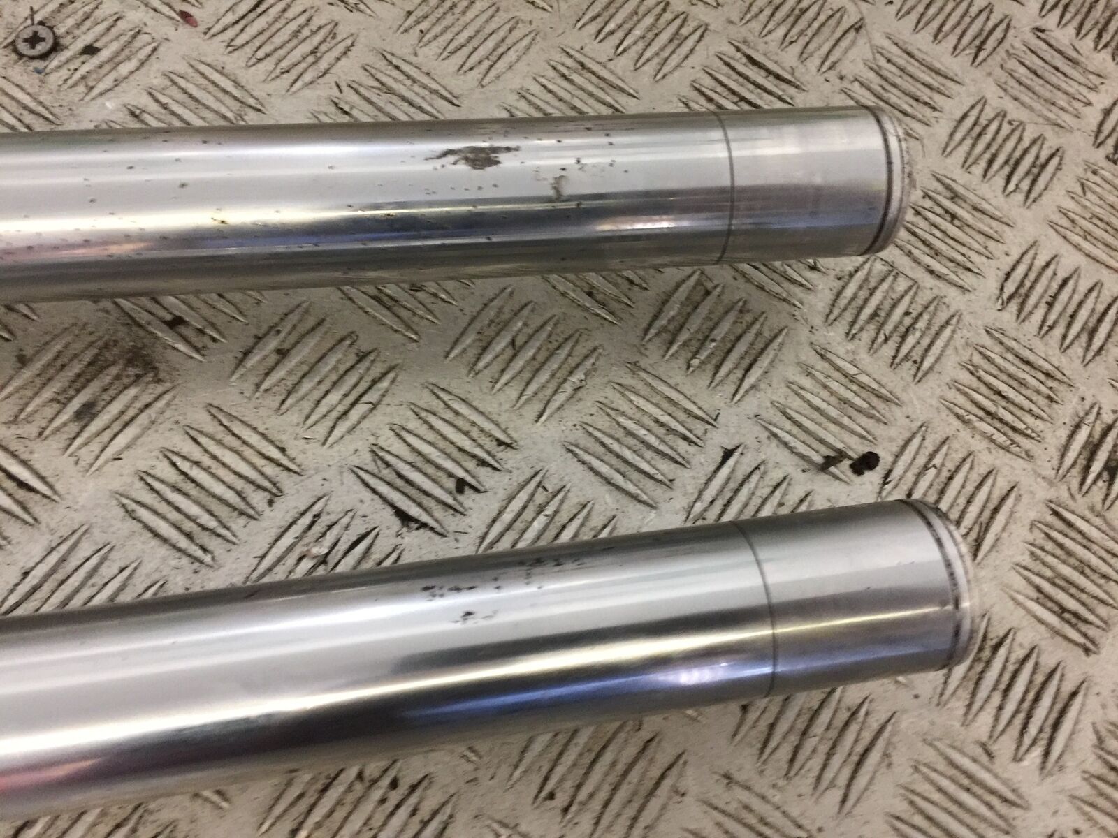 HONDA CB1 CB-1 CB 1 400 FORKS   YEAR 1989-1990 (STOCK 739)
