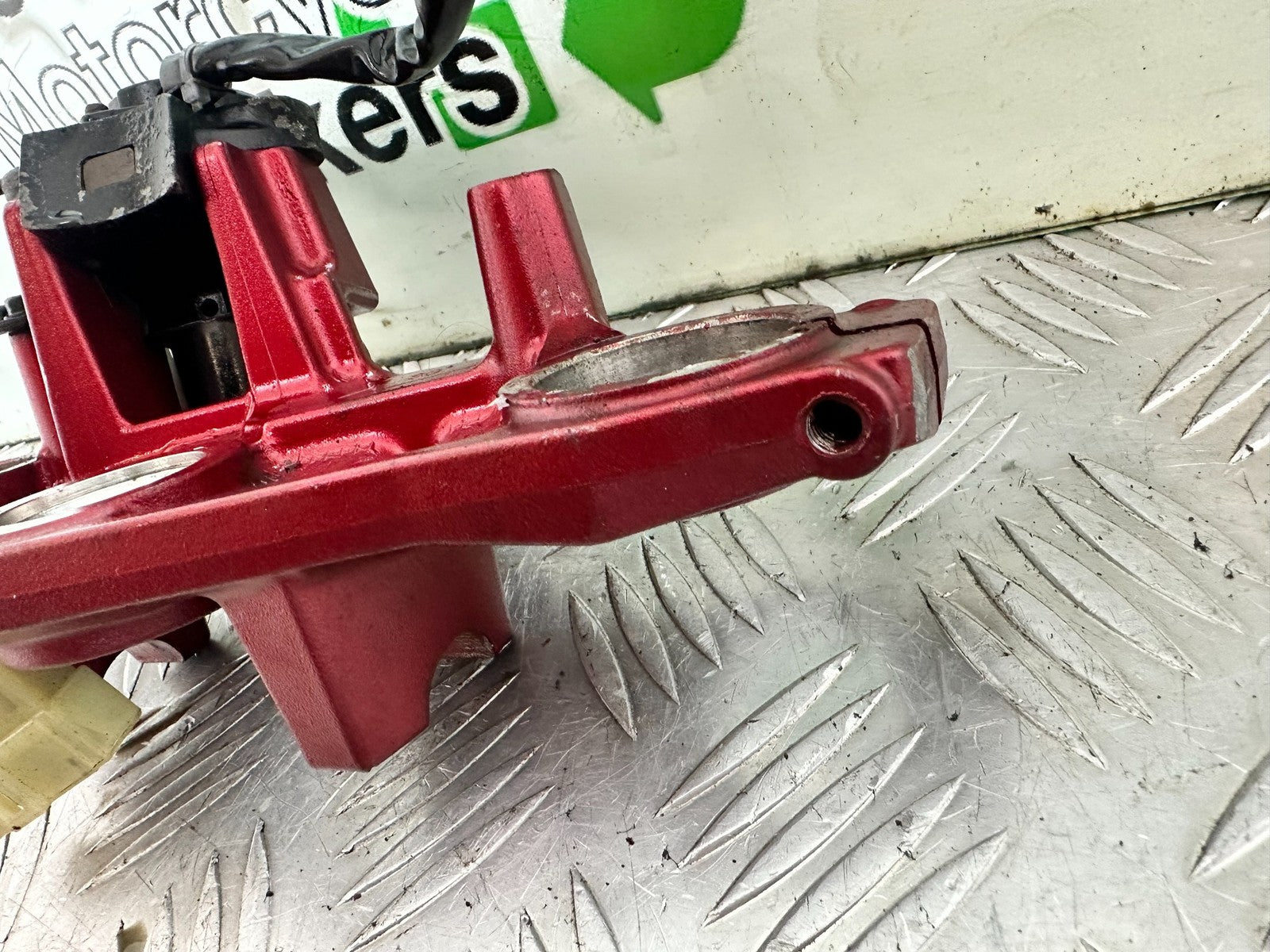KAWASAKI ER6 F ER6F TOP YOKE AND IGNITION (NO KEY) YEAR 2005-2008 (CMB1178)