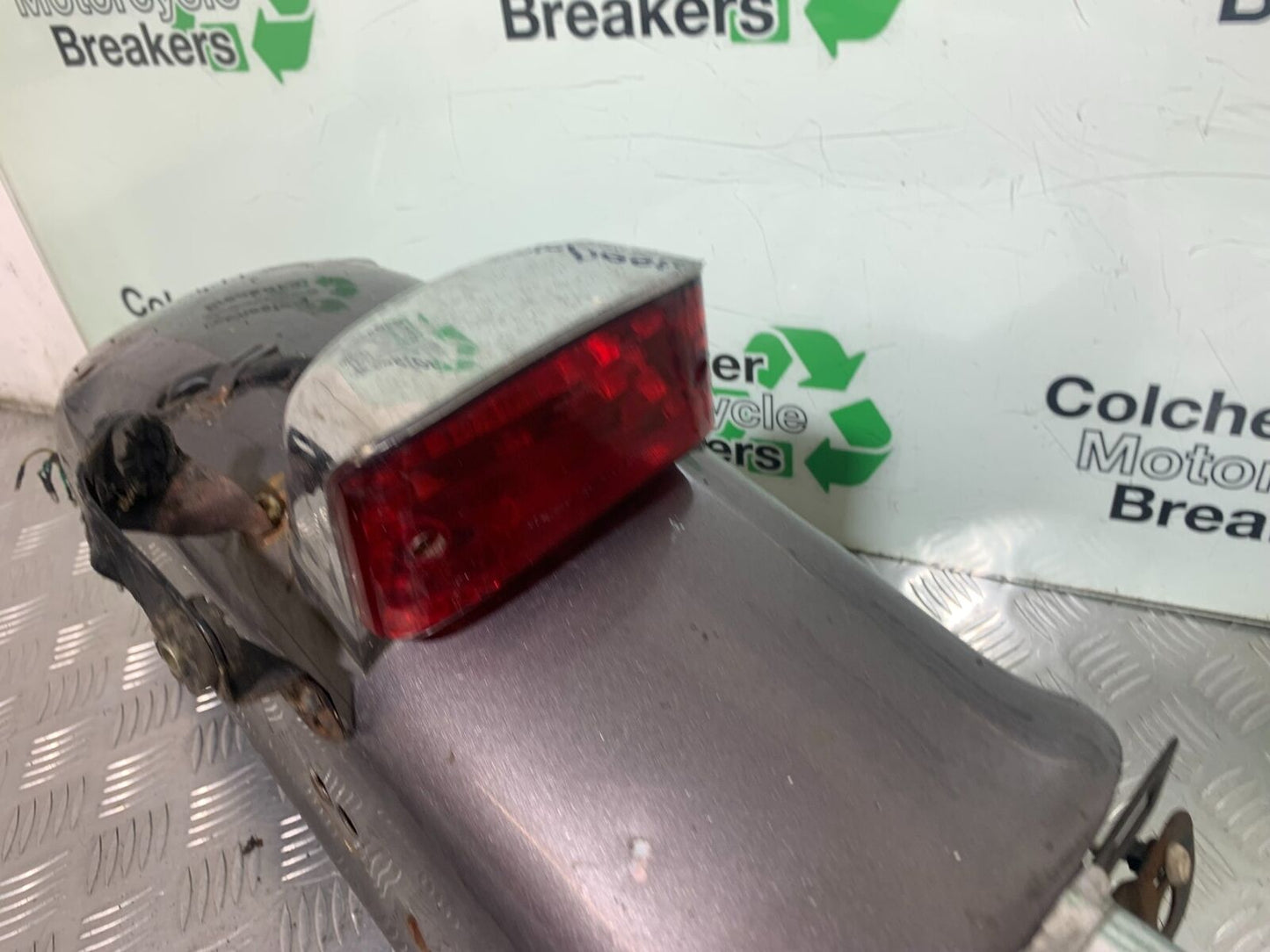 HERALD CLASSIC 125 REAR MUDGUARD AND LIGHT  YEAR 2014 (CMB1058)