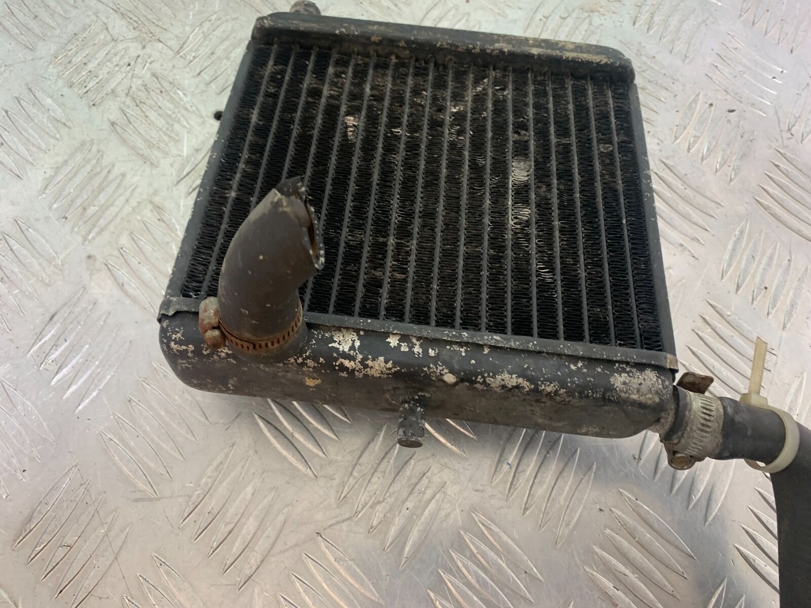 APRILIA RS50 RS 50 RADIATOR YEAR 1996-1998 (CMB1132)