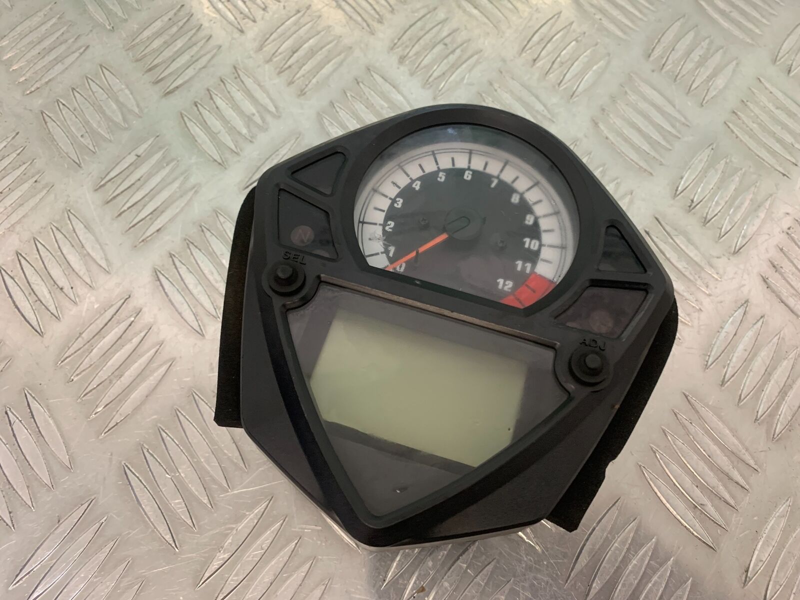 SUZUKI SV1000 SV 1000 K4 CLOCKS SPEEDO DASH   YEAR 2004 (STOCK 990)