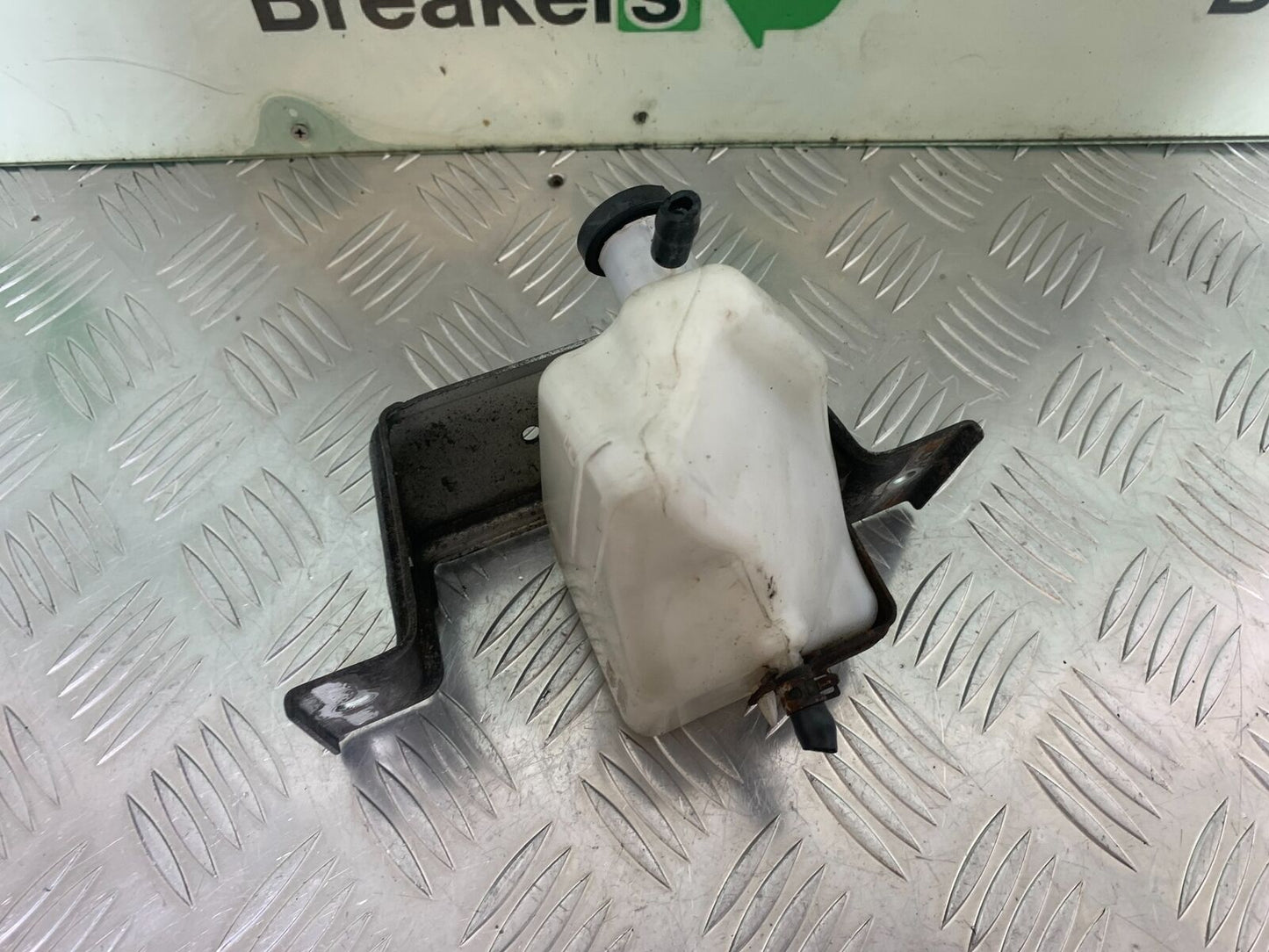 SUZUKI DL 650 V-STROM COOLANT BOTTLE  YEAR 2016 (STOCK 996)