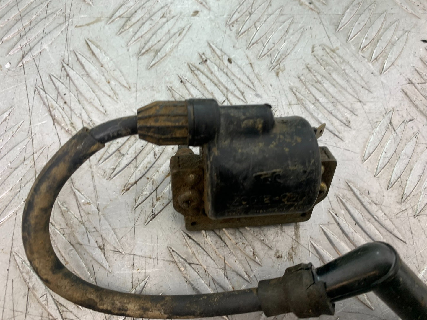KAWASAKI KLR250 KLR 250 COIL AND CAP   YEAR 1984-2001 (CMB1225)