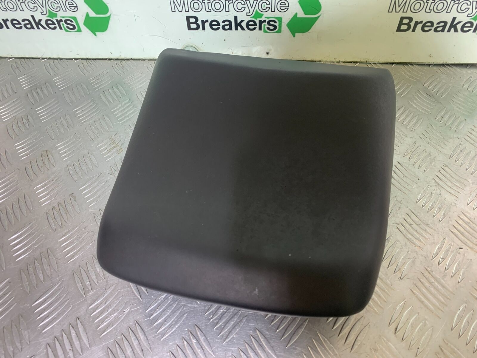 BMW R1100 RT R 1100 RT REAR SEAT   YEAR 1996-2001 (CMB1095)