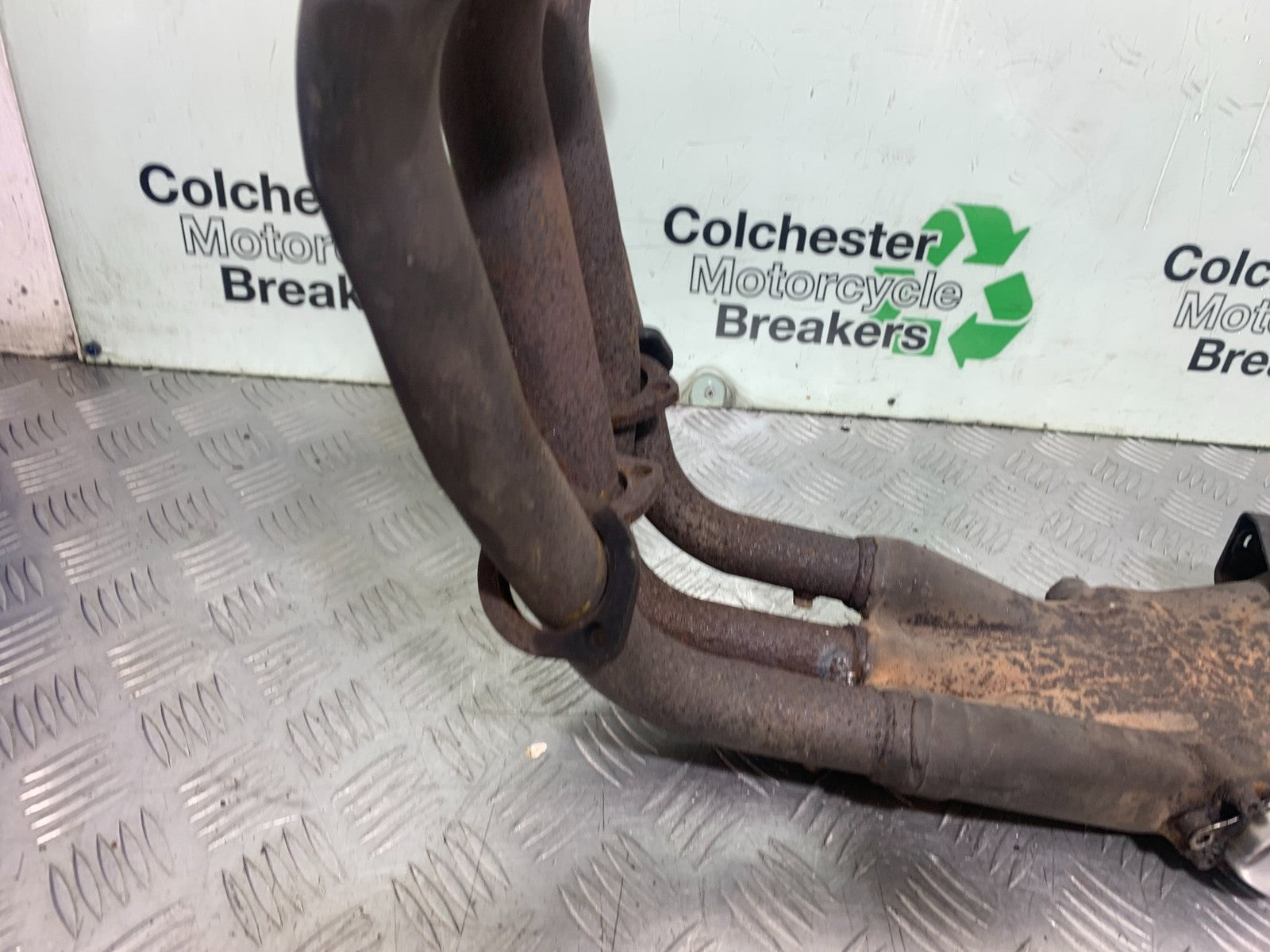 YAMAHA YZF1000 THUNDERACE  EXHAUST DOWNPIPES  YEAR 1997-2000 (CMB1204)