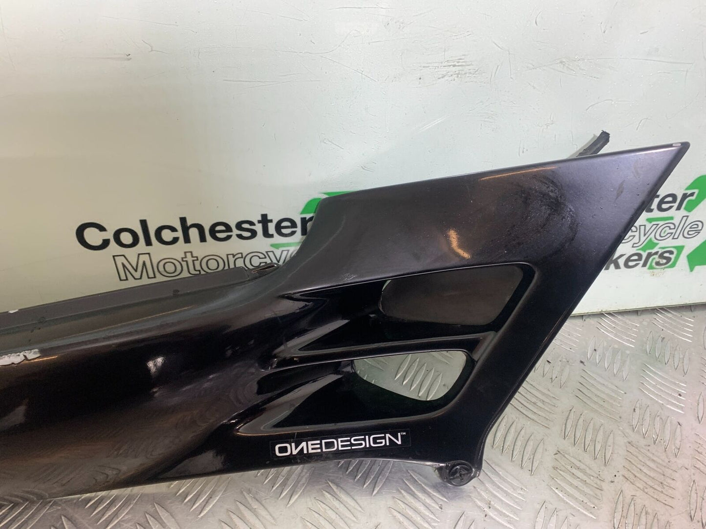 HONDA CBR600 CBR 600 F2 RIGHT SEAT PANEL YEAR 1991-1993 (CMB1114)
