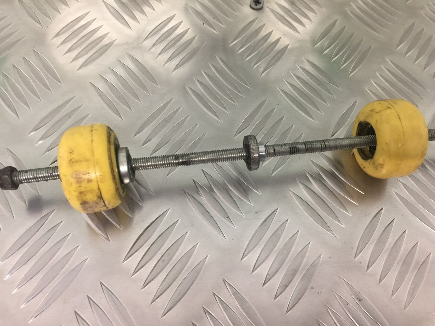 KAWASAKI ZX12R ZX12 R REAR WHEEL BOBBINGS   YEAR 2000 (STOCK 913)