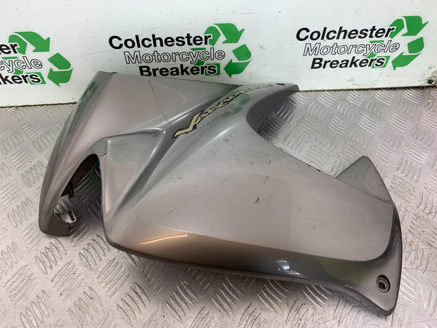 HONDA XL125 VARADERO LEFT FAIRING PANEL  YEAR 2001-2006  (CMB1304)
