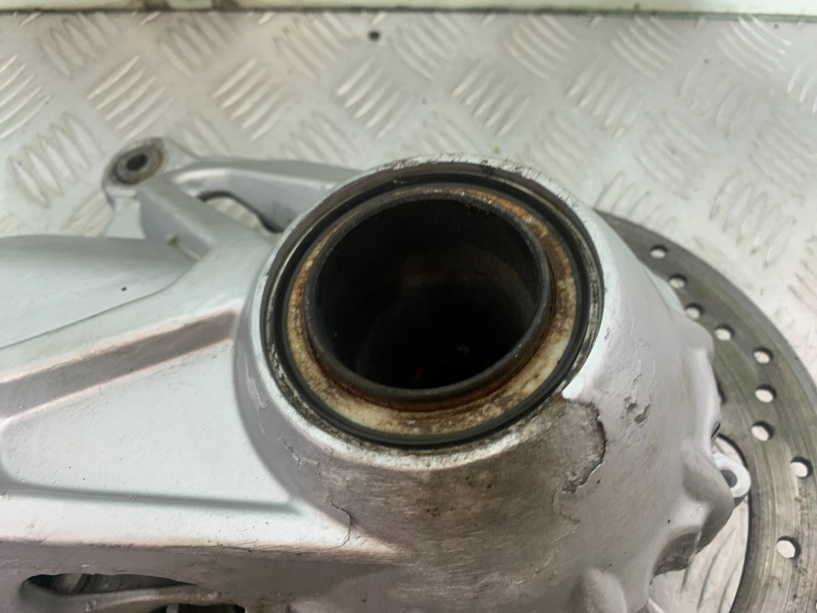 BMW R1200 R 1200 GS REAR DIFF AND DISC   YEAR 2013-2016 (CMB1257)