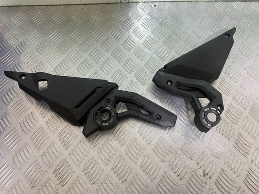 KAWASAKI Z650 ER650 KNFAN LEFT & RIGHT SIDE INFILLS  YEAR 2022-2024 (CMB1112)