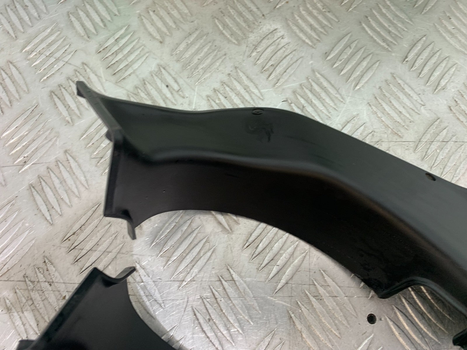 MV AGUSTA 800 F3 AIR TUBE COVERS YEAR 2017-2019 (CMB1227)