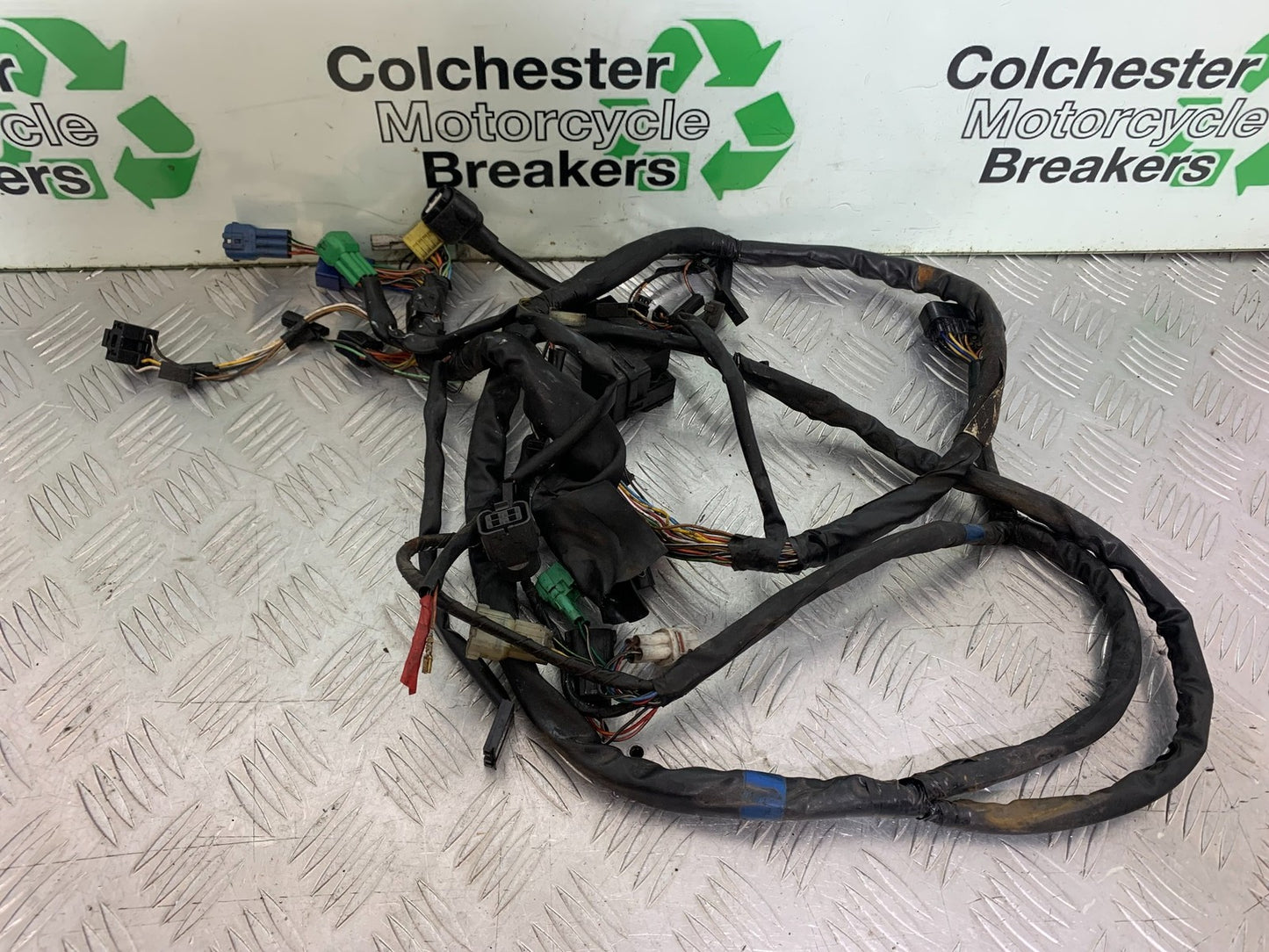 SUZUKI GSF1200 GSF 1200 BANDIT WIRING LOOM  YEAR 2001-2004 (CMB1188)