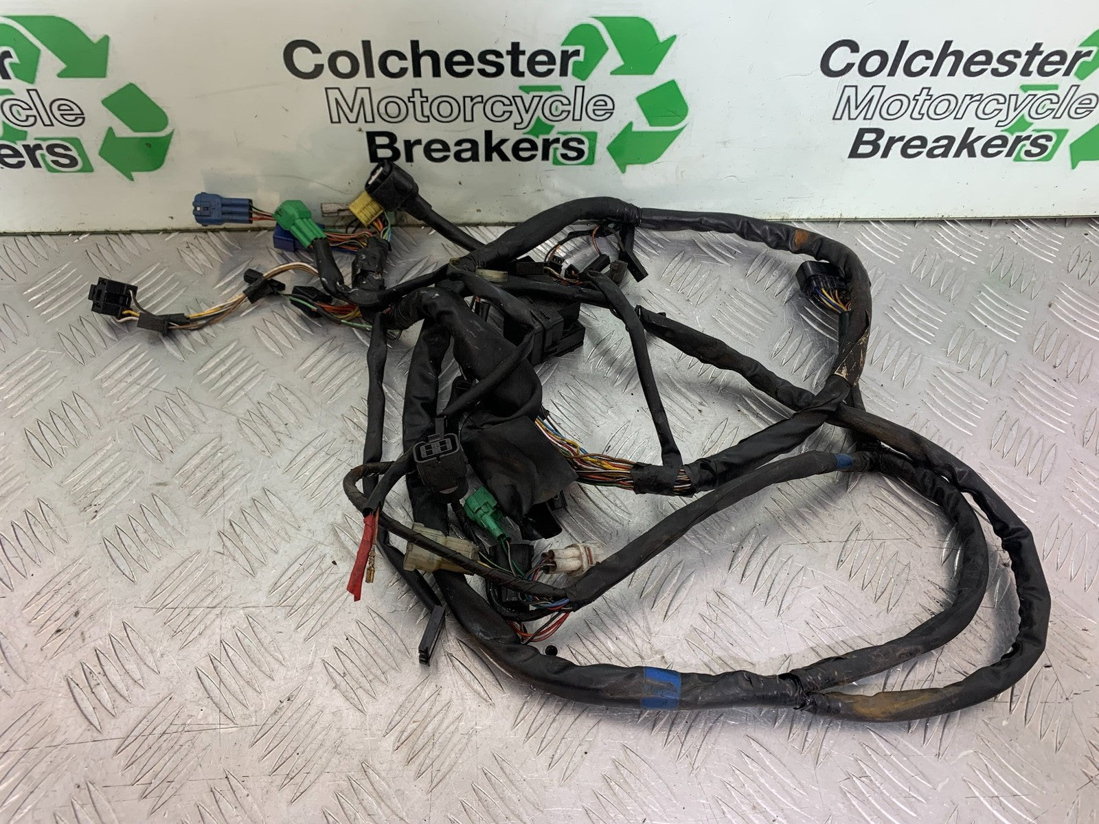 SUZUKI GSF1200 GSF 1200 BANDIT WIRING LOOM  YEAR 2001-2004 (CMB1188)