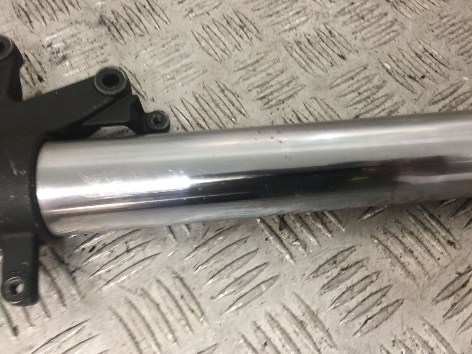 HONDA CBR929 FIREBLADE RIGHT FORK LEG  YEAR 2000-01