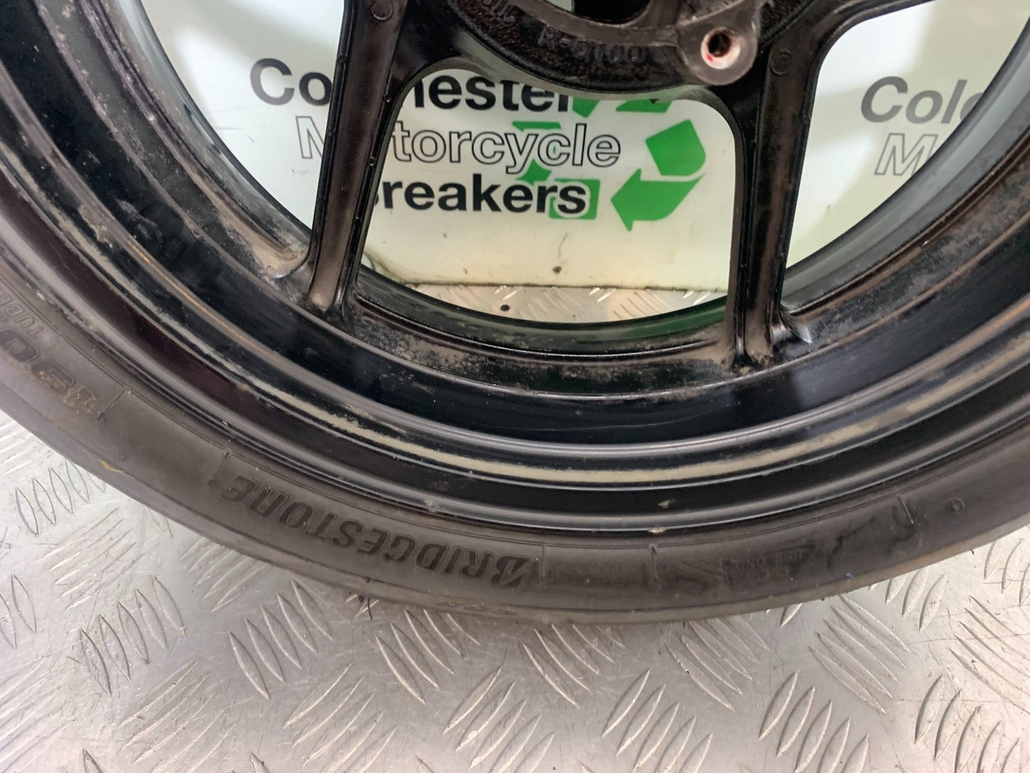 KAWASAKI Z1000 SX REAR WHEEL (GOOD TYRE) YEAR 2014-16 (CMB1264)