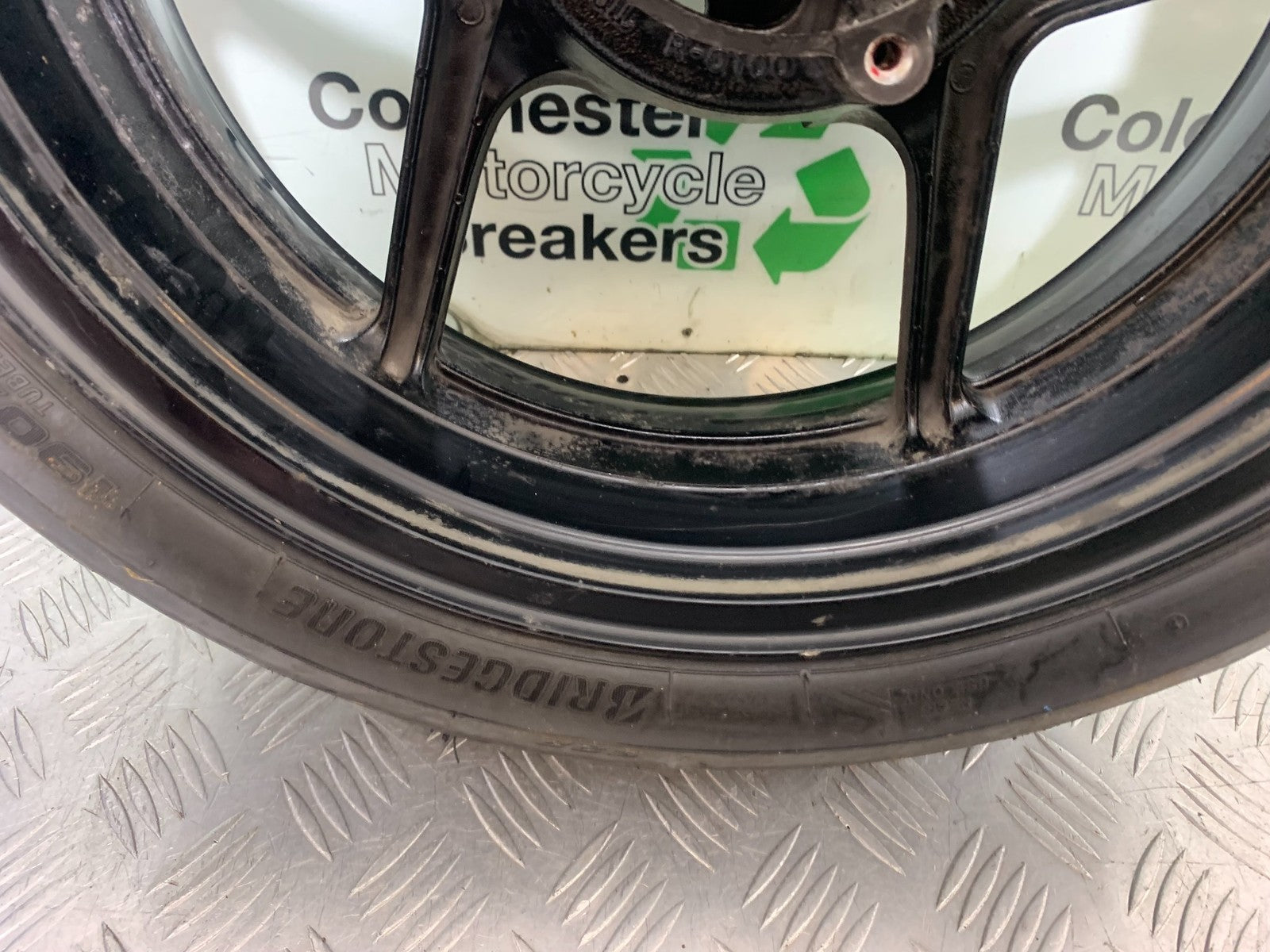 KAWASAKI Z1000 SX REAR WHEEL (GOOD TYRE) YEAR 2014-16 (CMB1264)