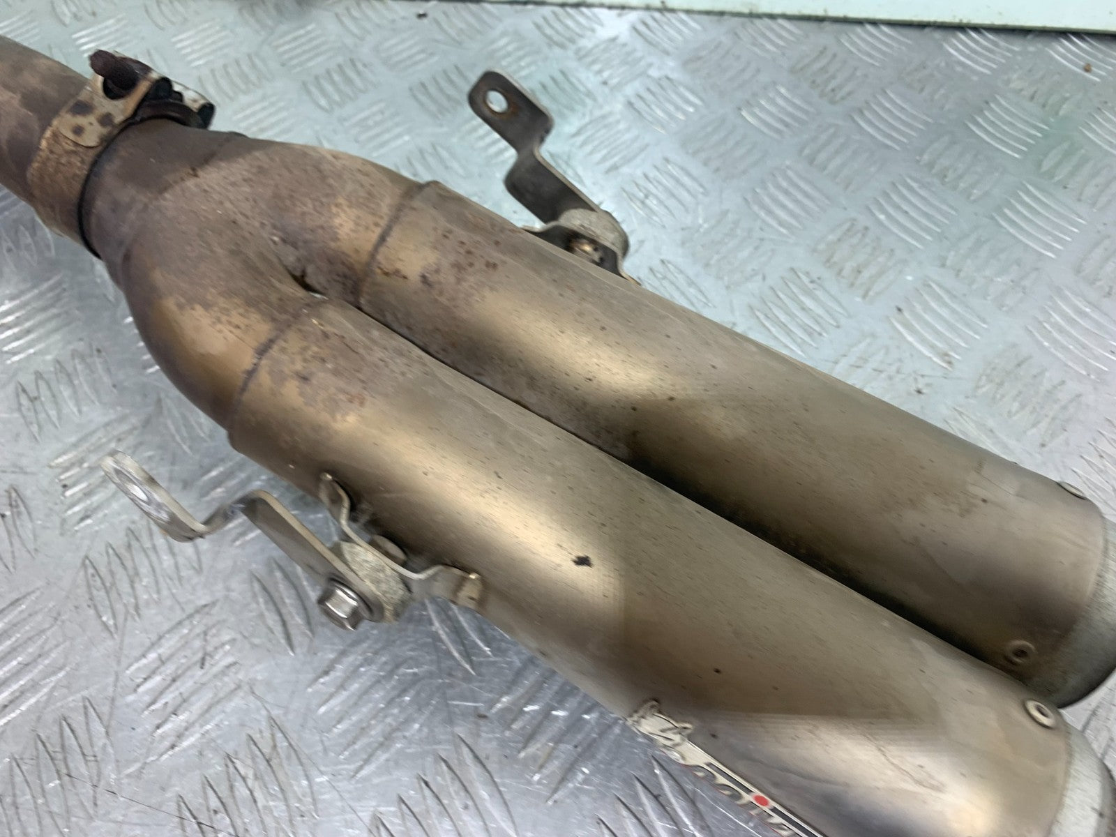 HONDA CBR1000 rr FIREBLADE MIVV SILENCERS  YEAR 2006 (CMB1220)