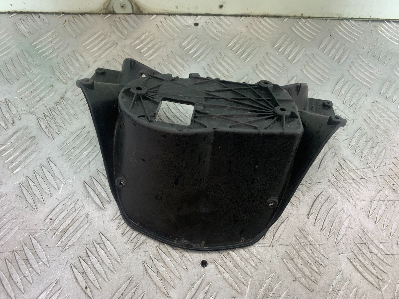 APRILIA 650 PAGASO STRADA CLOCK SURROUND  YEAR 2005-2010 (CMB1260)