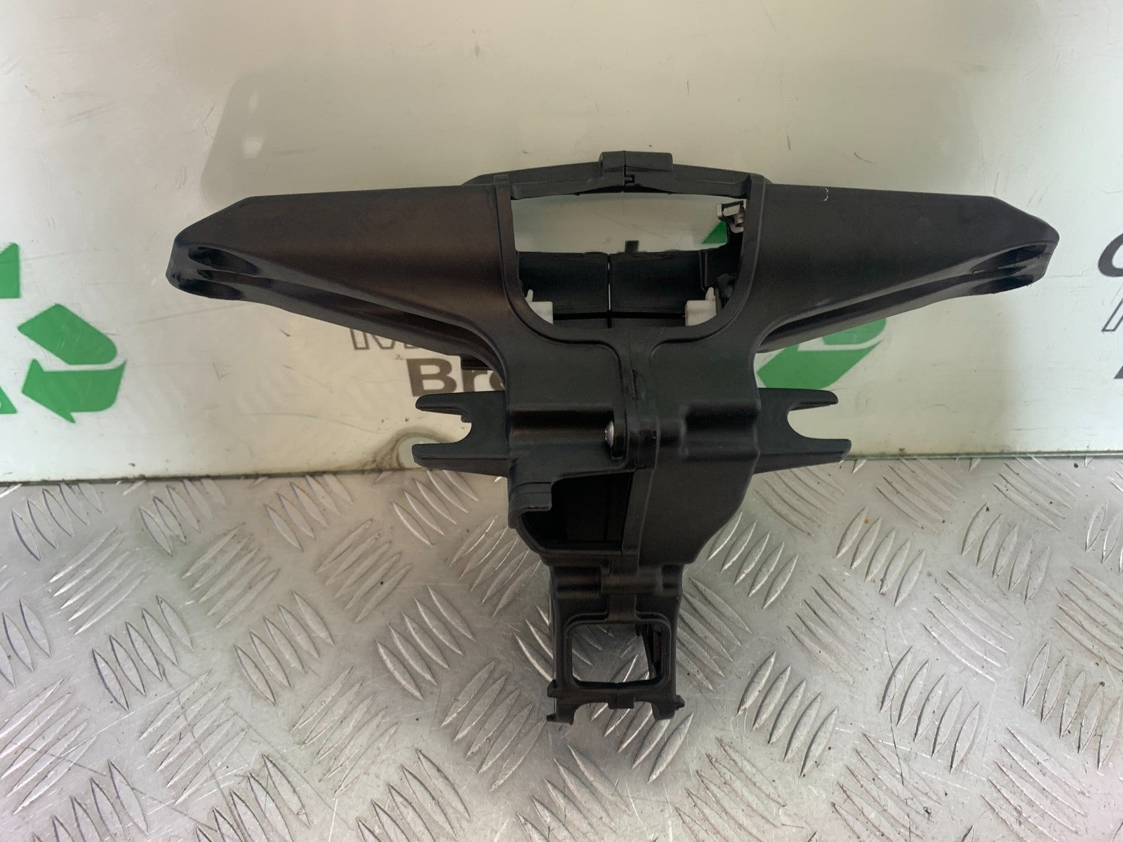 APRILIA RSV4 FACTORY FAIRING BRACKET  YEAR 2009-2012 (CMB1224)