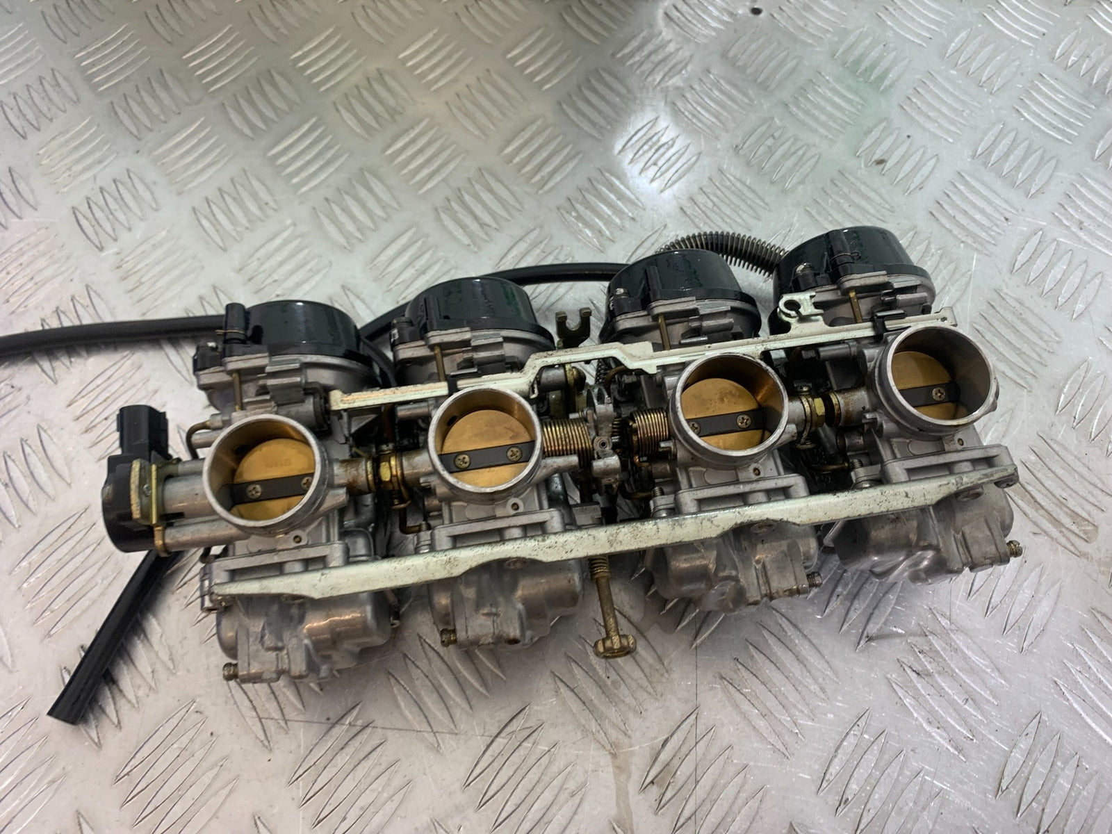 SUZUKI GSF1200  GSF 1200 BANDIT CARBS YEAR 1997-2000 (CMB1149)