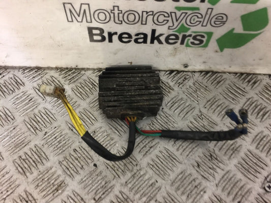 HONDA VT600 VT 600 SHADOW REGULATOR  YEAR 1996 (STOCK 389)