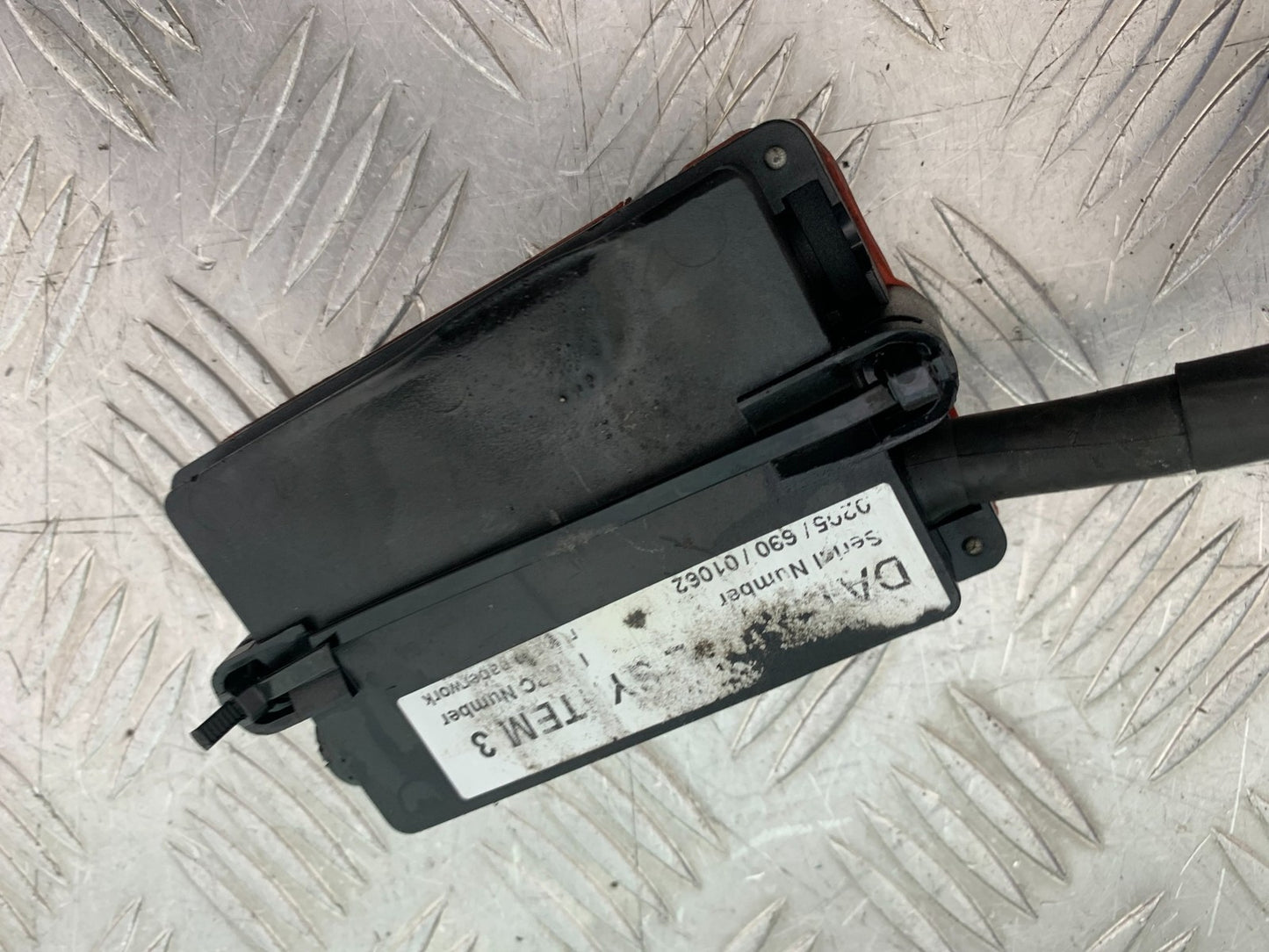 TRIUMPH 955i DAYTONA ALARM YEAR 2002-2006 (CMB1229)