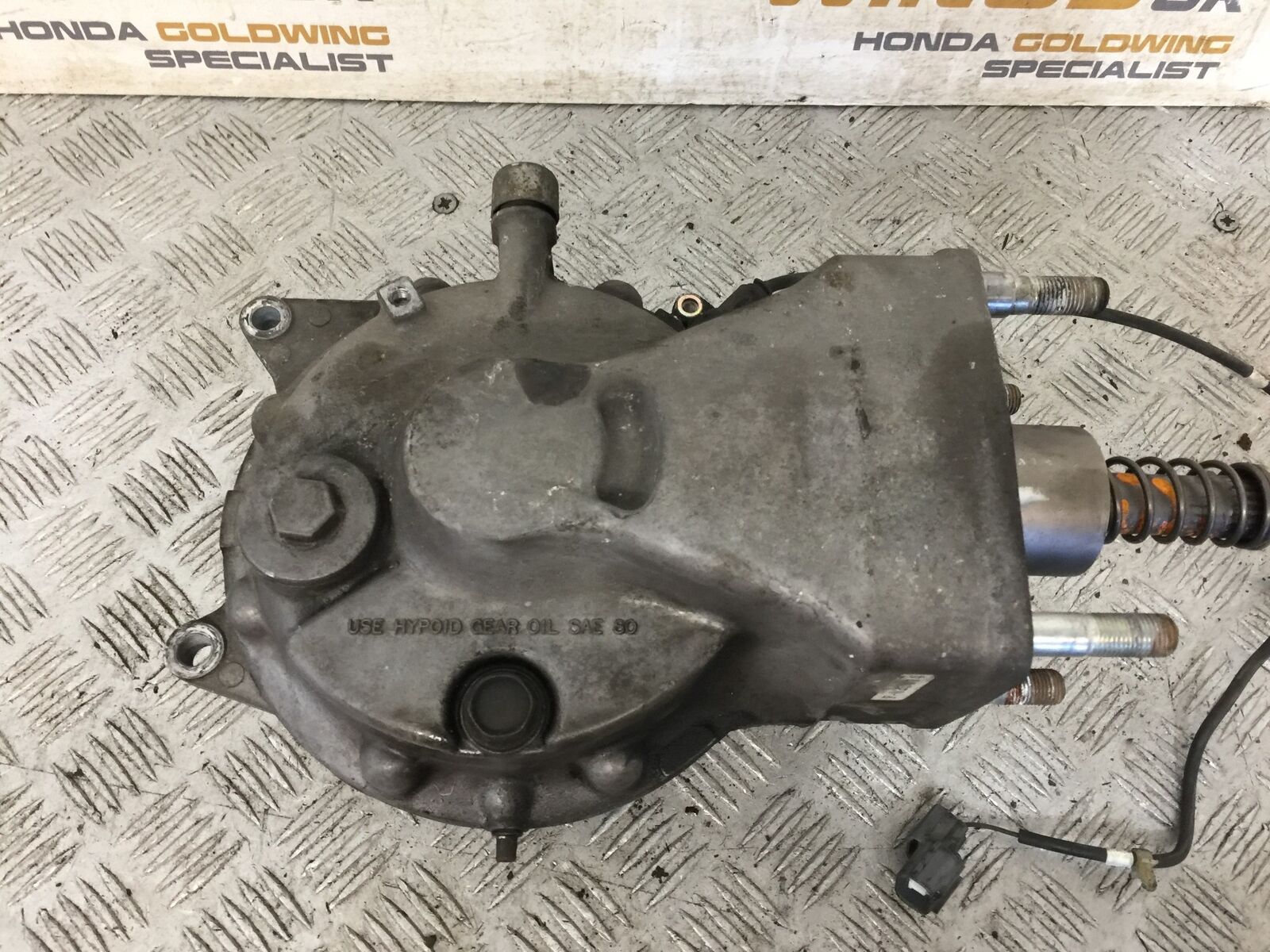 HONDA GL1800 GL 1800 REAR DIFF  YEAR 2004-10 ABS (STOCK 890)