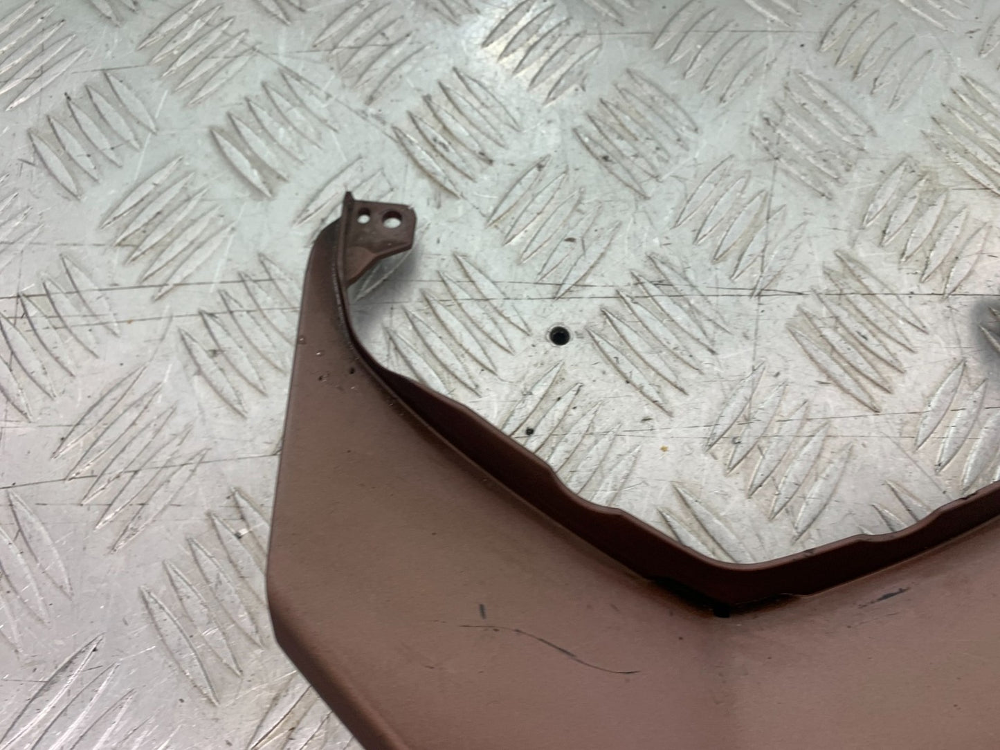 YAMAHA XMAX 300 TAIL PIECE JOINER  YEAR 2017-2020 (CMB1218)