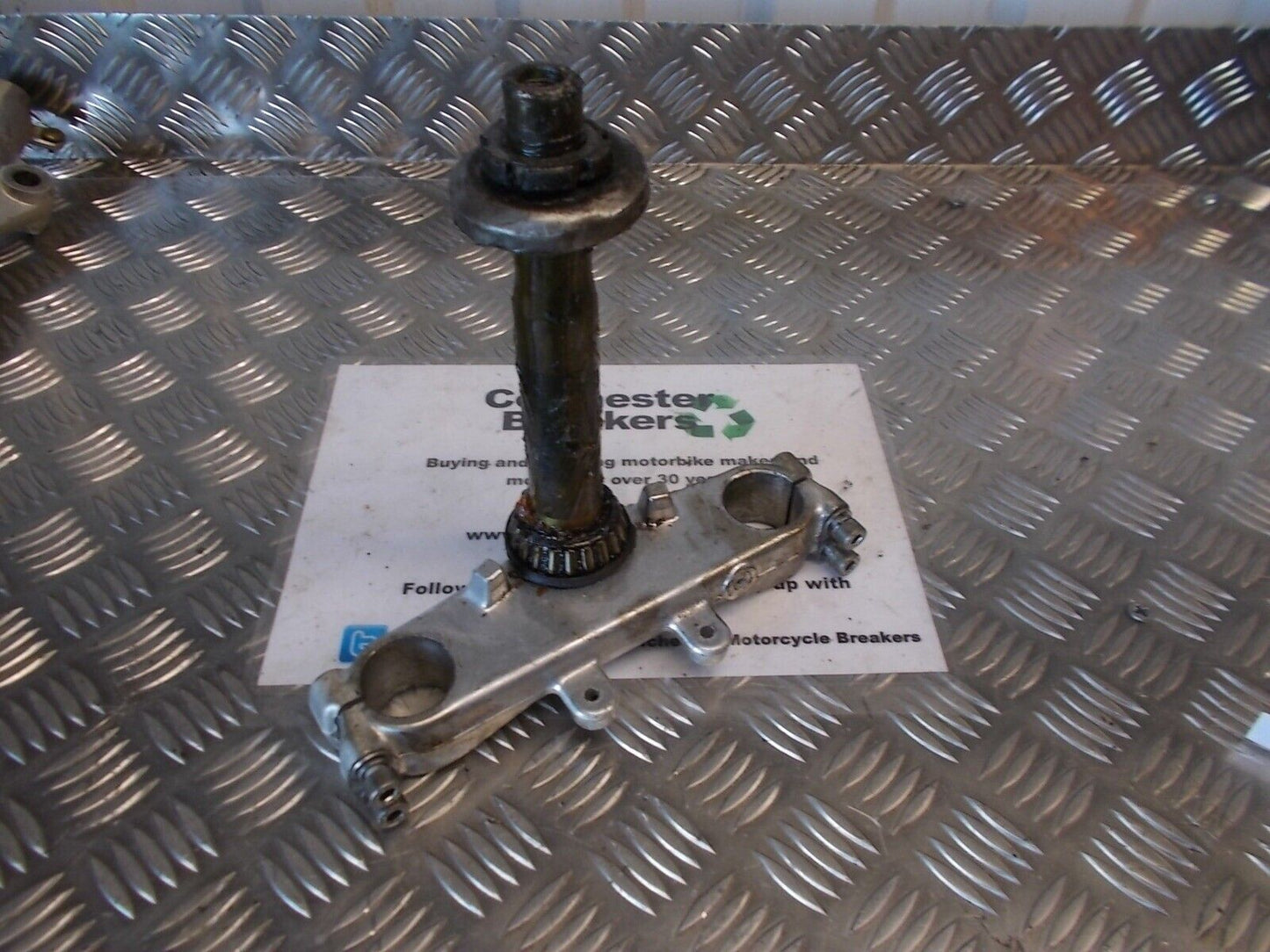 YAMAHA XT350 XT 350 BOTTOM YOKE  YEAR 1989
