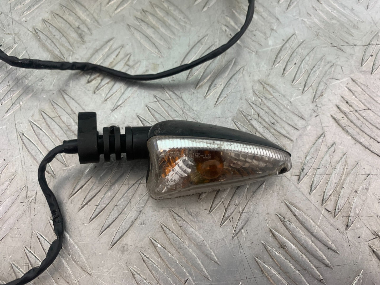 TRIUMPH 675 STREET TRIPLE FRONT INDICATORS   2013-2016(CMB1186)