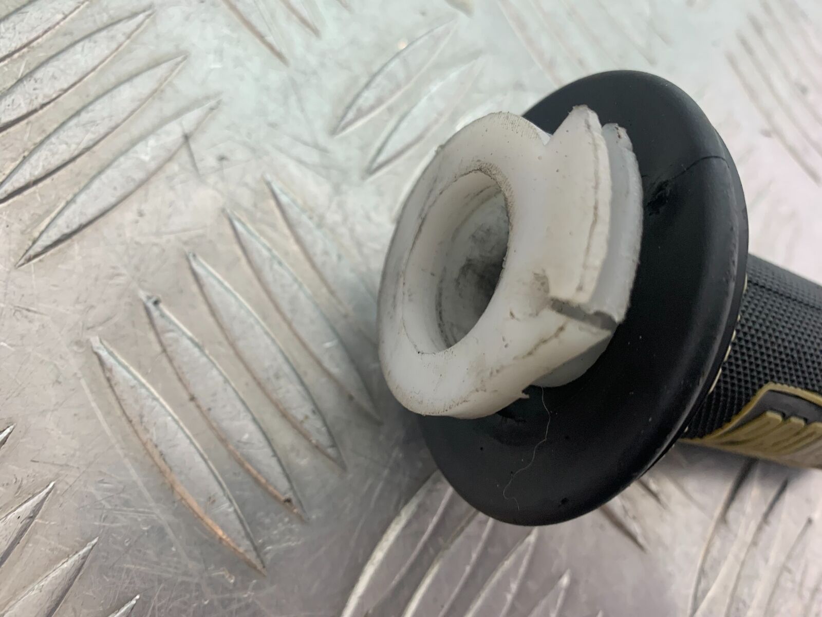 HERALD CLASSIC 125 THROTTLE TWIST GRIP   YEAR 2014 (CMB1058)