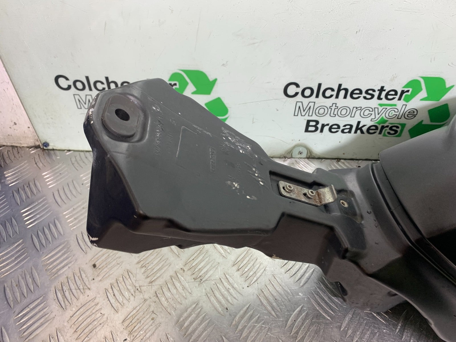 MV AGUSTA 800 F3 PETROL TANK YEAR 2017-2019 (CMB1227)