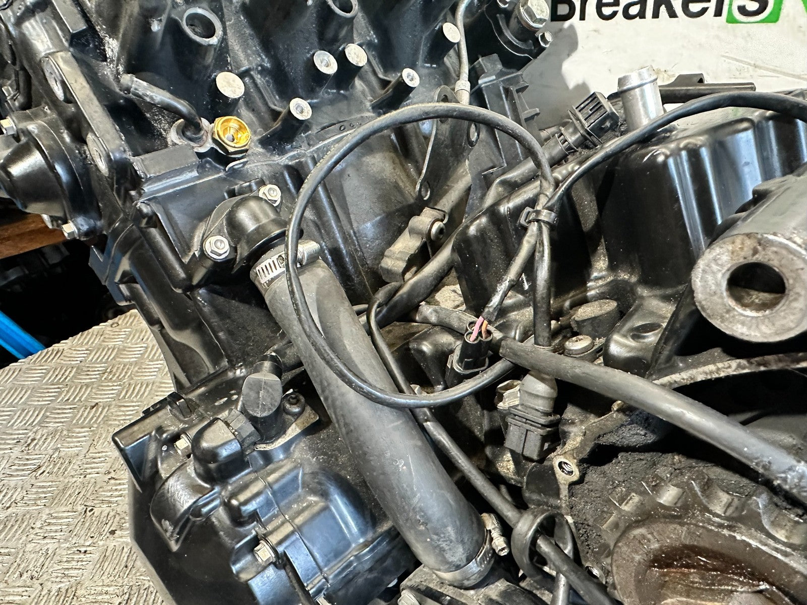 TRIUMPH SPEED TRIPLE R 1050 ENGINE 2007 - 2009 (CMB1183)