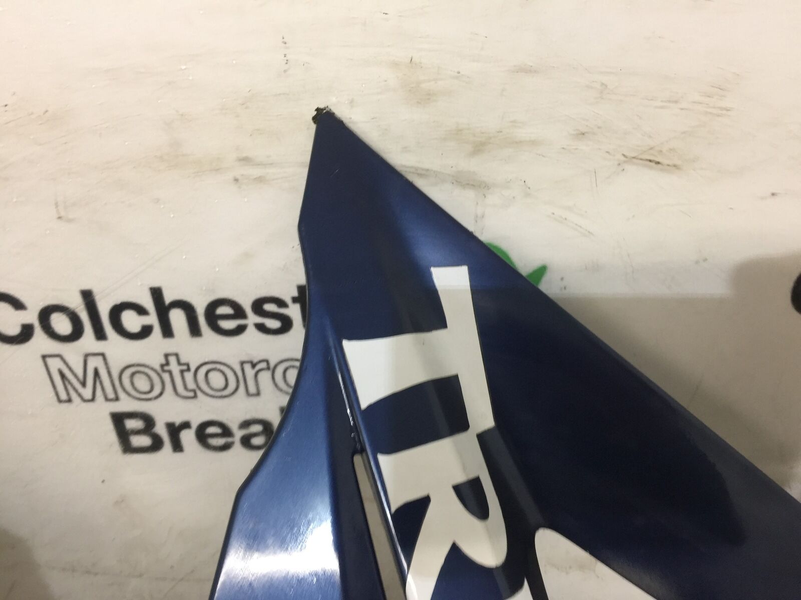 TRIUMPH 675 DAYTONA RIGHT FAIRING PANEL YEAR 2006-2008 (STOCK 789)