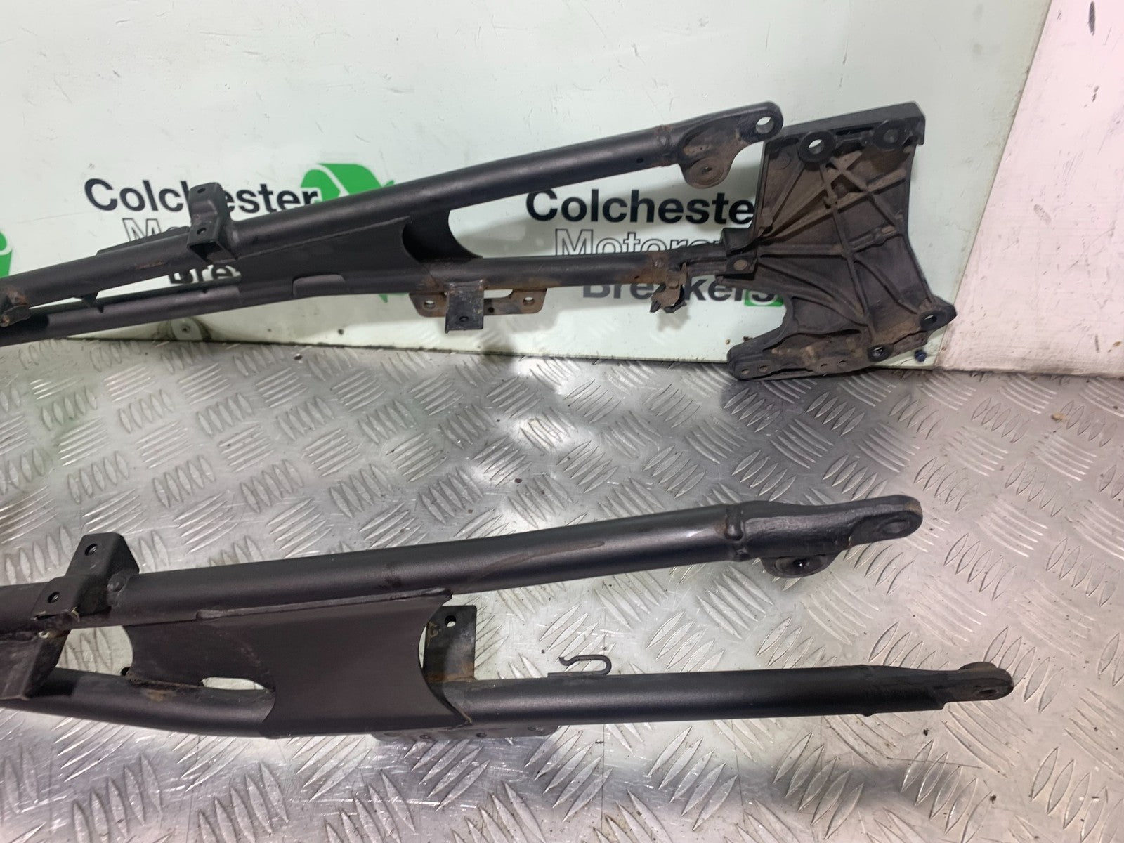 KAWASAKI GTR1400 GTR 1400 REAR SUBFRAME   YEAR 2007-2009 (CMB1174)
