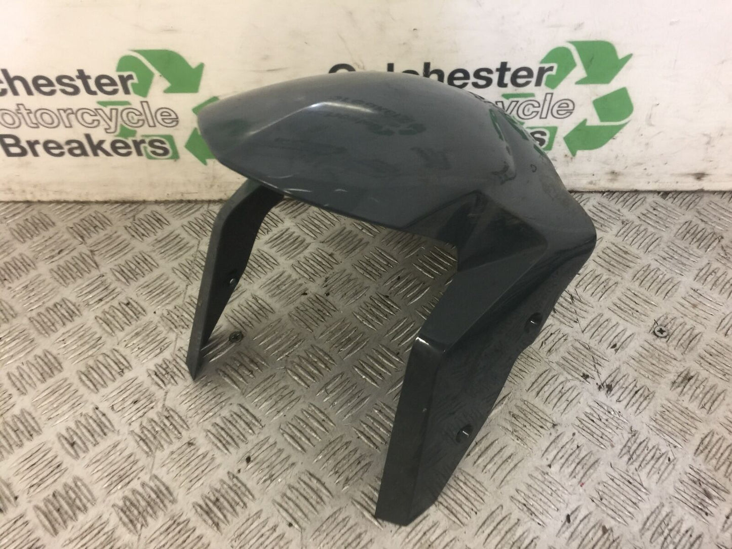 BMW S1000 R FRONT MUDGUARD (DAMAGED) YEAR 2018  (STOCK 645)