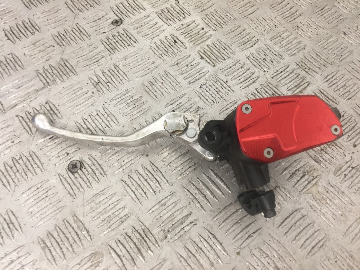 APRILIA DORSODURO 750 FACTORY CLUTCH MASTER CYLINDER  YEAR 2011 (STOCK 908)