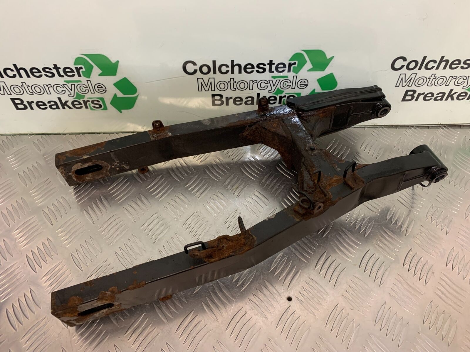 KAWASAKI NINJA 250 SL SWINGARM YEAR 2015-2017 (STOCK 983)