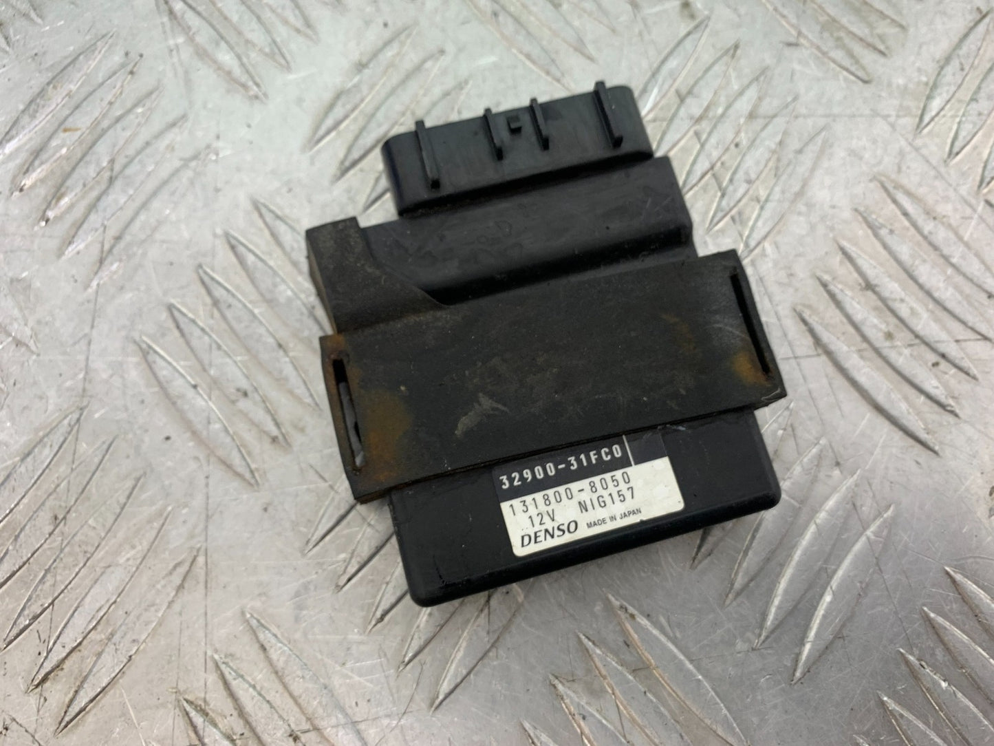 SUZUKI GSF1200 GSF 1200 BANDIT ECU  YEAR 2001-2004 (CMB1188)
