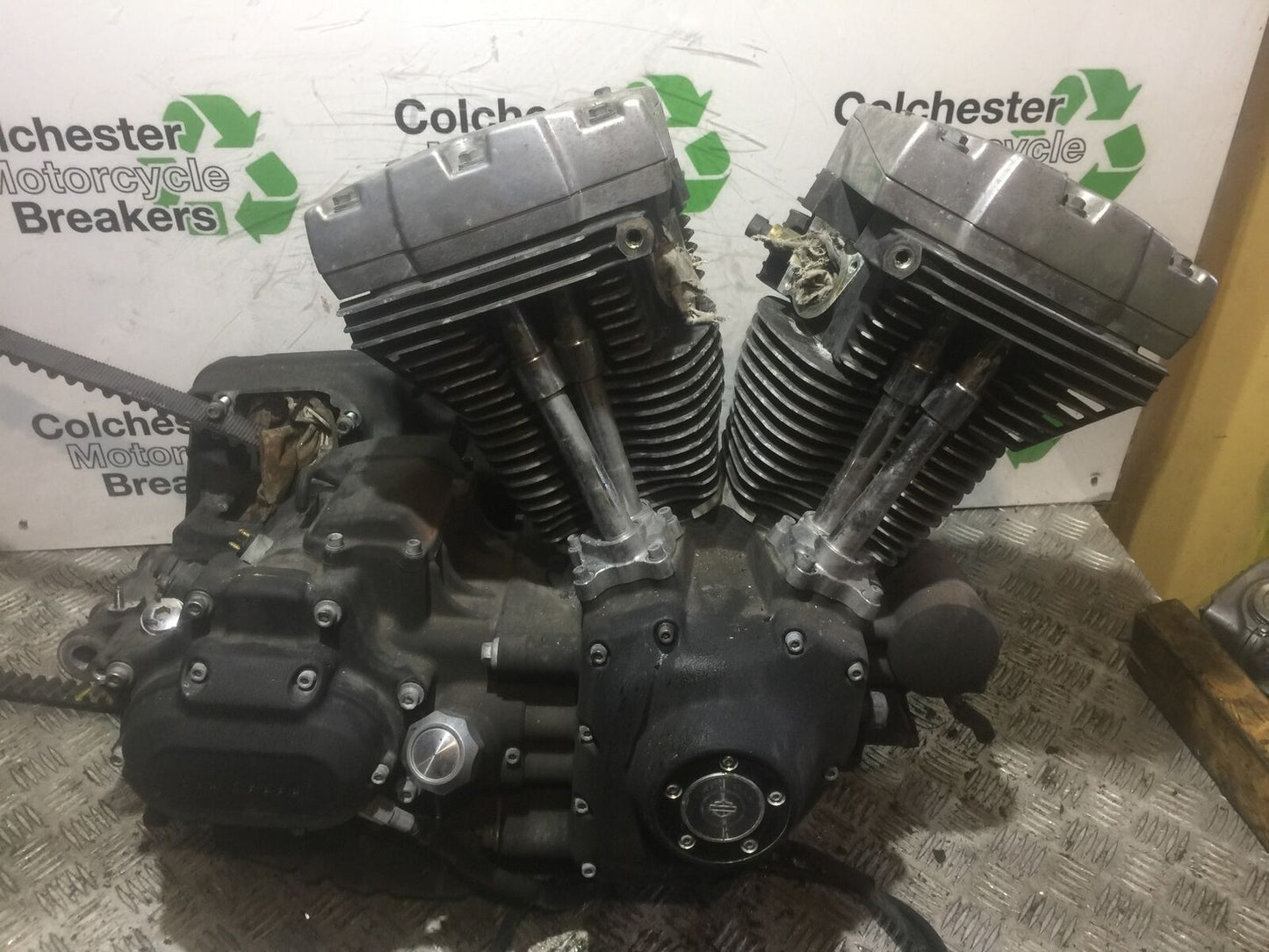 HARLEY DAVIDSON FAT BOB FXDF ENGINE   YEAR 2009  (STOCK 806)