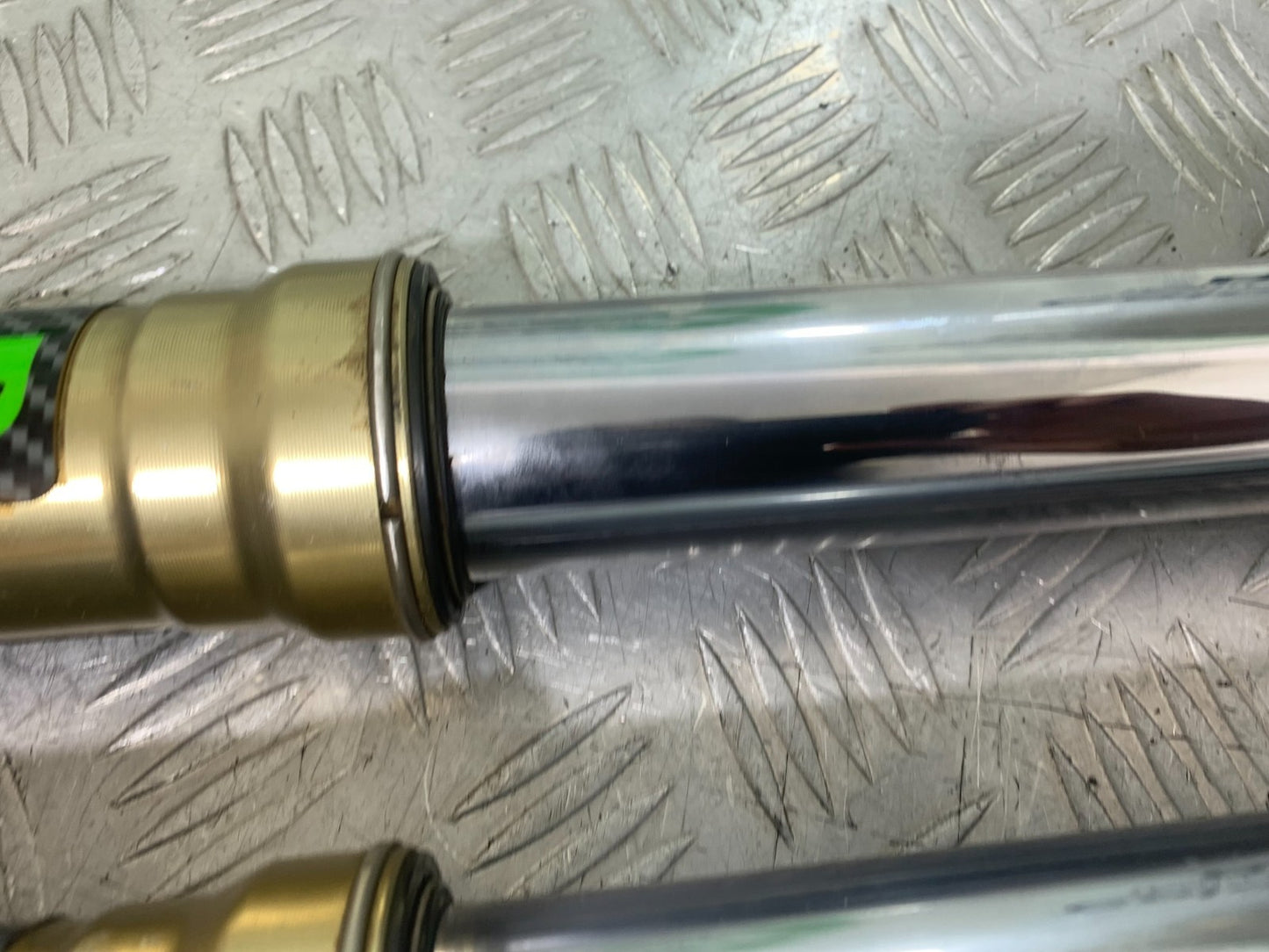 KAWASAKI KXF250 KXF 250 FORKS YEAR 2006-2008 (CMB1309)