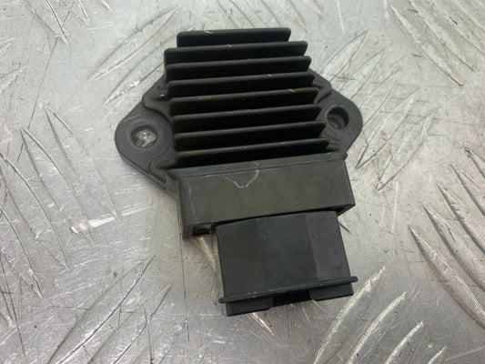 HONDA CBR600 CBR 600 FX FY REGULATOR     YEAR 1999-2000 (CMB1287)
