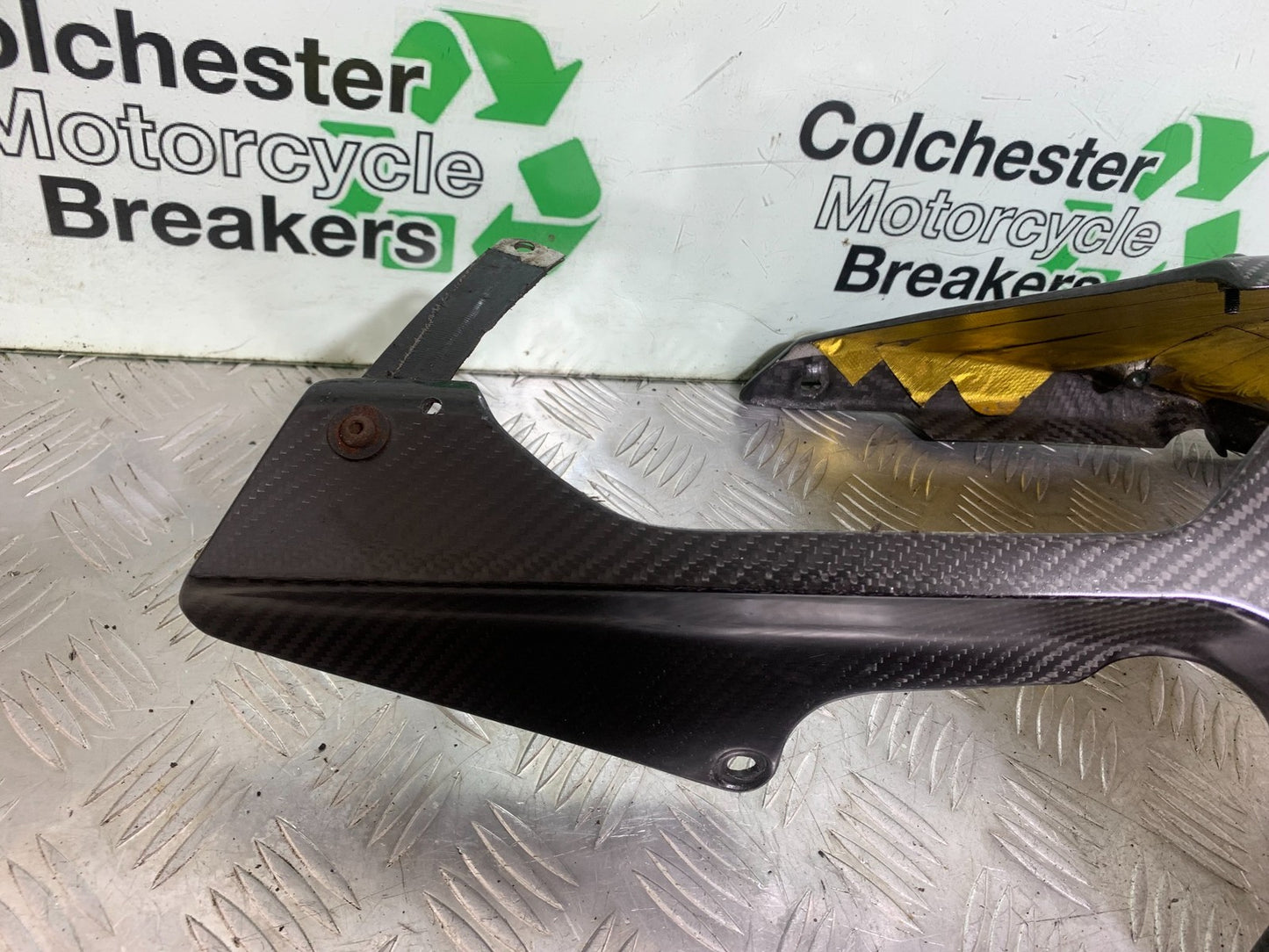 HONDA CBR1000 RR CBR1000RR FIREBLADE CARBON FIBRE BELLYPAN 2008-2011 (CMB1179)