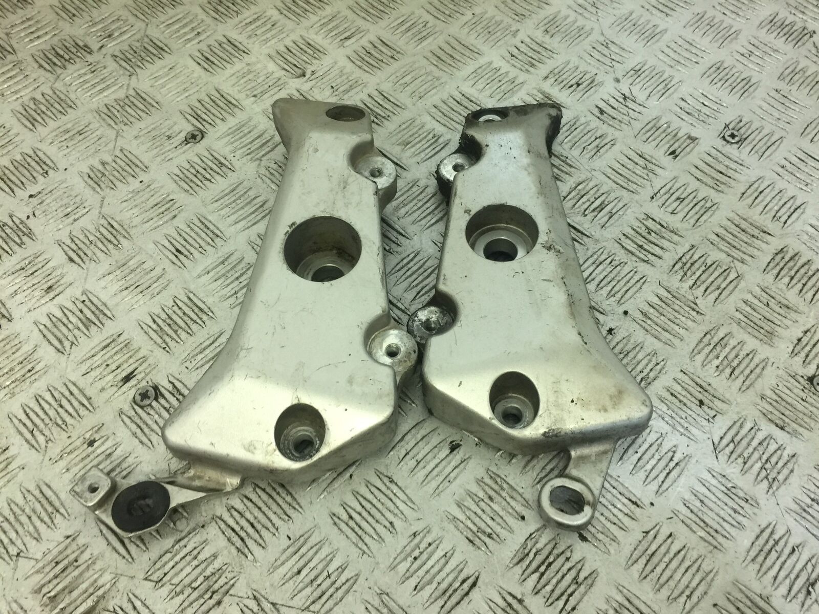 HONDA CBF600 CBF 600 ENGINE BRACKETS  YEAR 2004-2006 (STOCK 700)