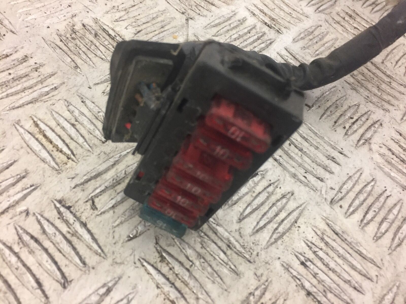 HONDA NT400 NT 400 BROS FUSE BOX  YEAR 1988 1991