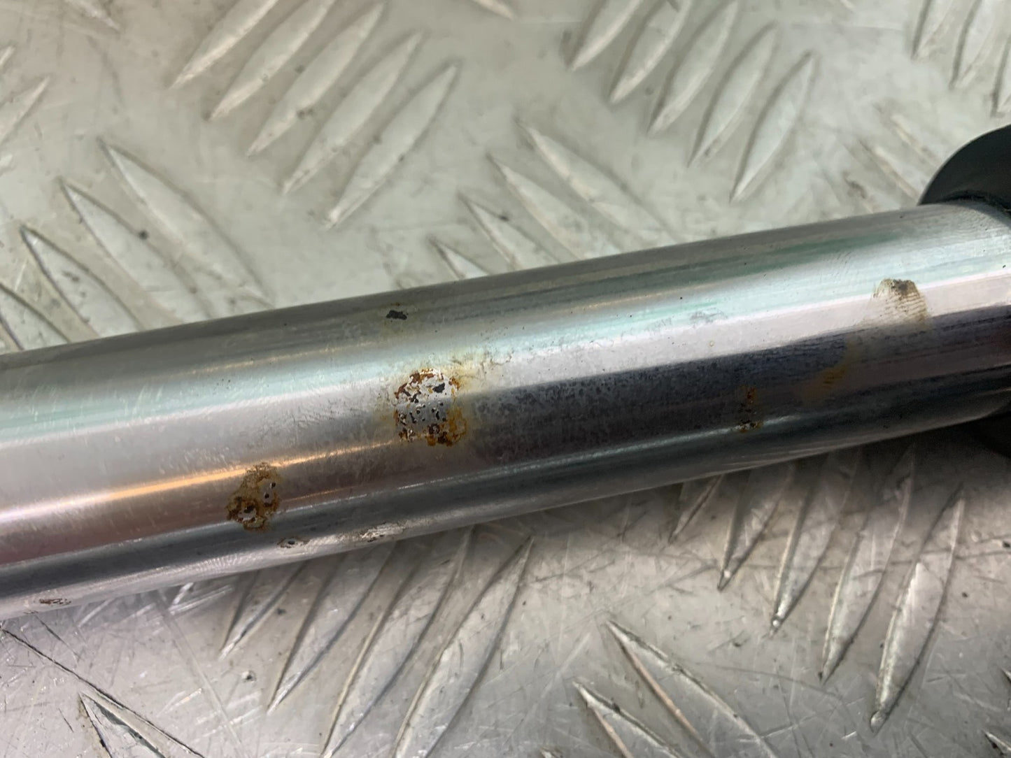 HONDA CBF125 CBF 125 FORKS   YEAR 2009-14  (CMB1172)