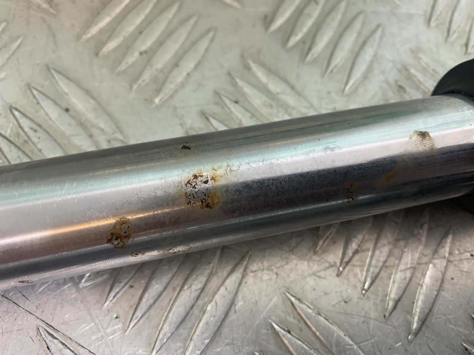 HONDA CBF125 CBF 125 FORKS   YEAR 2009-14  (CMB1172)