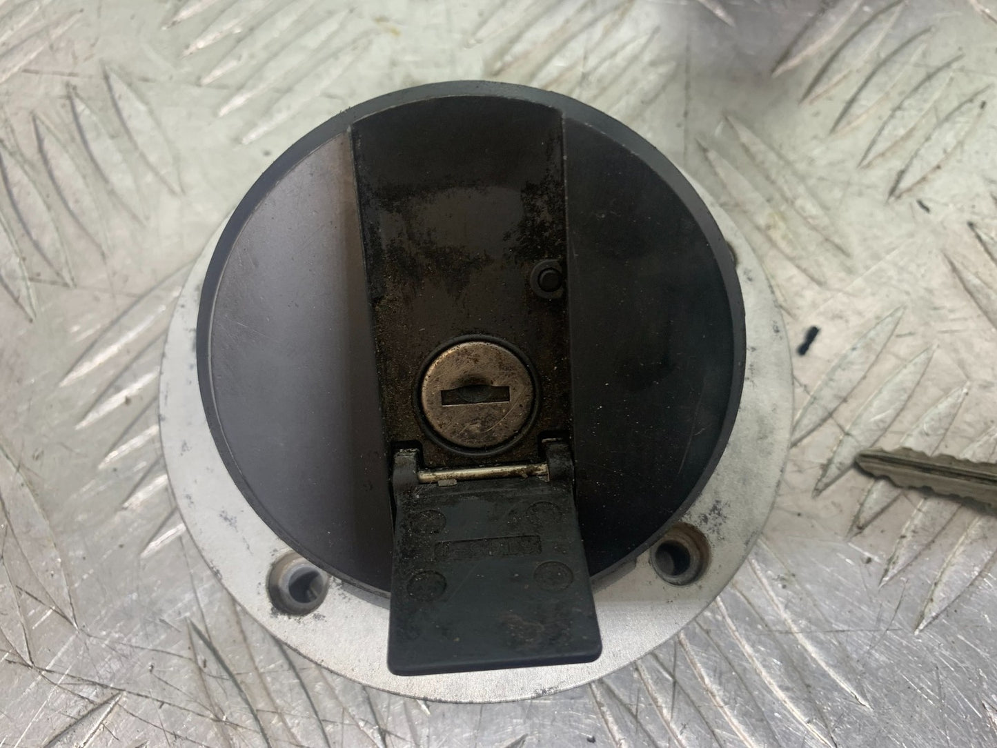 SUZUKI GSR600 GSR 600 ECU LOCKS KEYS   2006-2010 (CMB1177)
